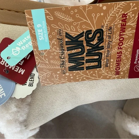 Muk Luks Beige Suede Ankle Boots NEW in Box’s - Picture 5 of 10